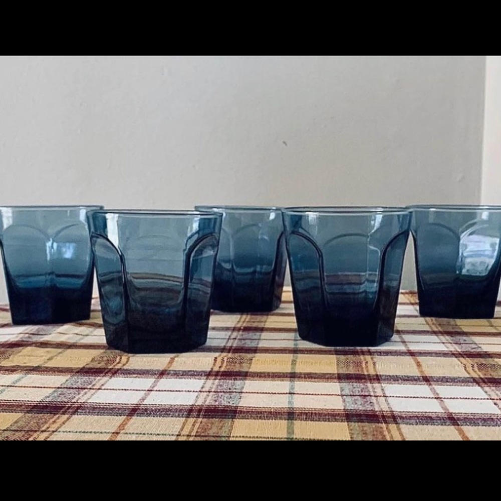 VTG Anchor Hocking Courtney Blue Set of 5 Whiskey Glasses.  Cobalt Blue